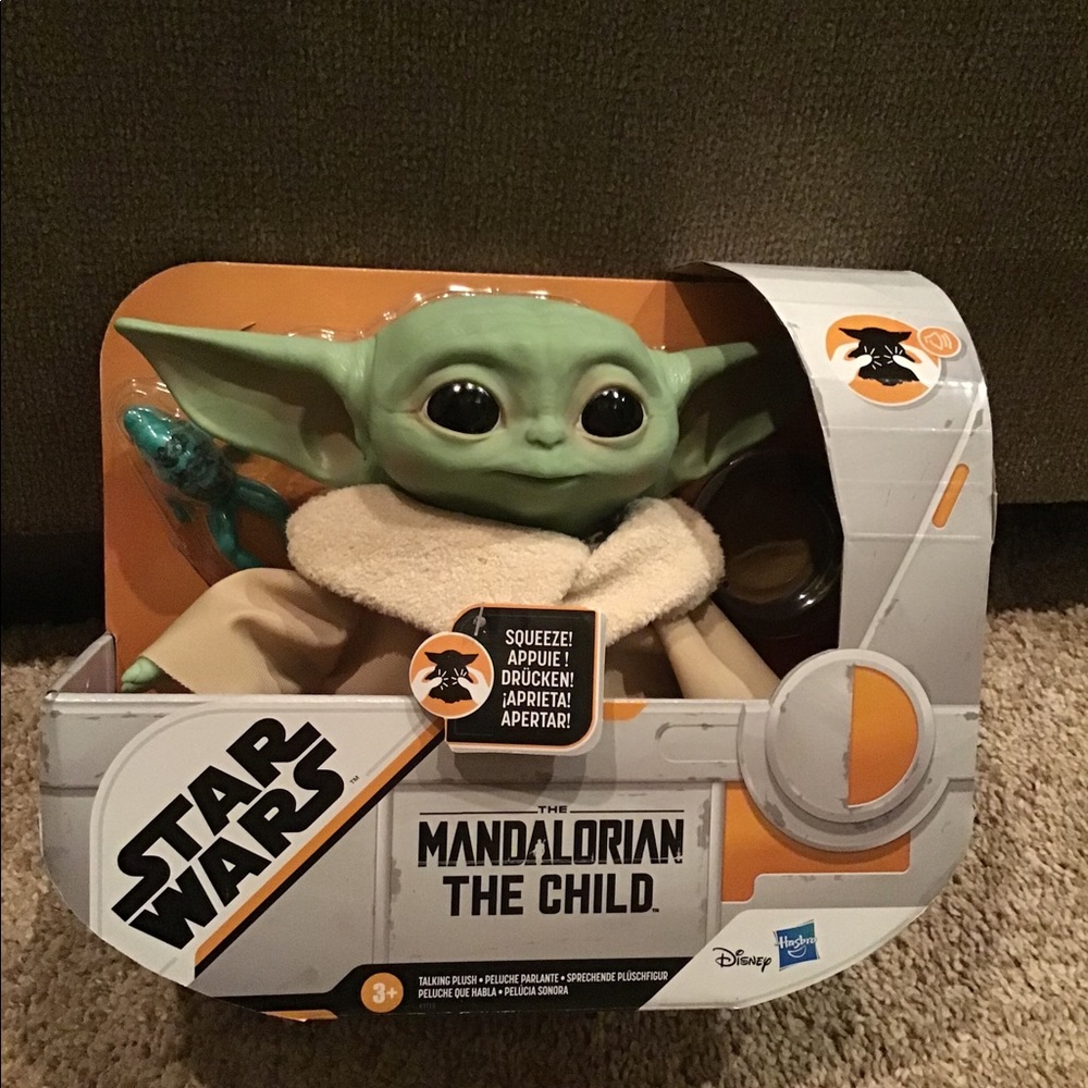 Talking (Brand New) Star Wars Mandalorian The Child Plush